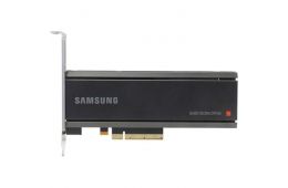 Накопитель SSD Samsung 1.6TB, PCIeGen4 x8, HHHL, PM1735, 7000 MB/s, 2400 MB (MZPLJ1T6HBJR-00007)