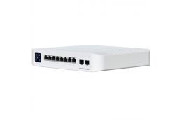 Комутатор Ubiquiti USW-PRO-8-POE