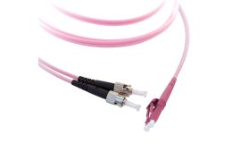 Патчкорд CMS ST/UPC-LC/UPC MM (OM4) 2м Duplex (UPC-2STLC(MM-OM4)D(ON))