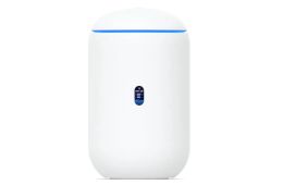 Маршрутизатор Ubiquiti (UDR7)