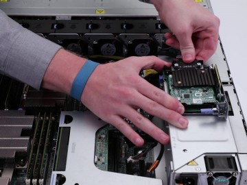 DellEMC PowerEdge R740XD2: Remove/Install Internal PERC
